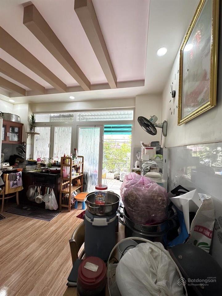 8 tỷ 200 thương lượng, nhà góc 2 mặt tiền, diện tích ngang 10,14mét  dài 15,5 mét