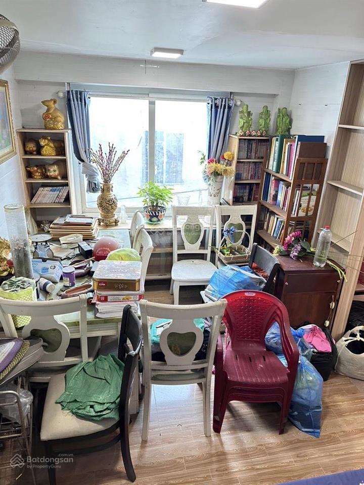 8 tỷ 200 thương lượng, nhà góc 2 mặt tiền, diện tích ngang 10,14mét  dài 15,5 mét