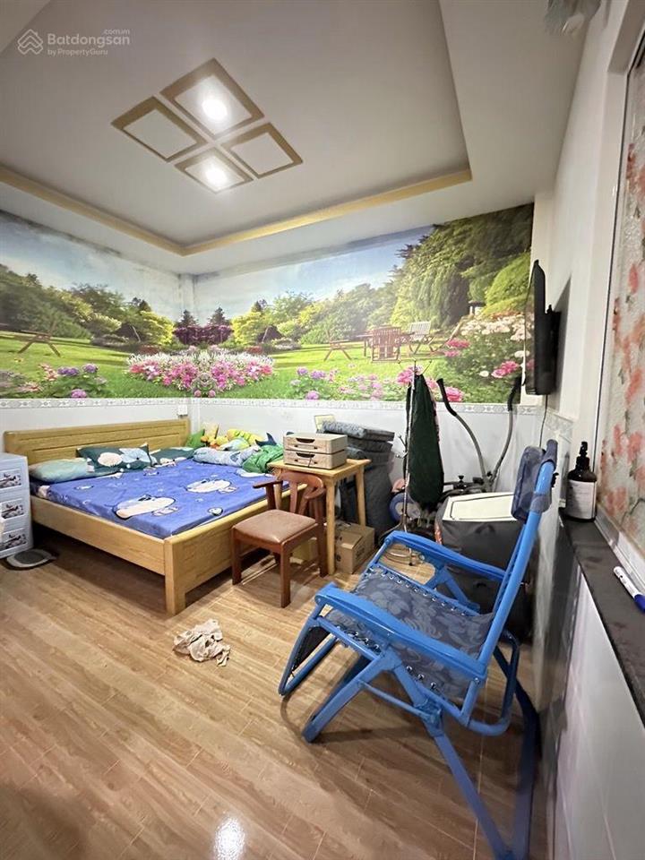 8 tỷ 200 thương lượng, nhà góc 2 mặt tiền, diện tích ngang 10,14mét  dài 15,5 mét