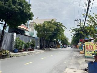 8 tỷ 200 thương lượng, nhà góc 2 mặt tiền, diện tích ngang 10,14mét  dài 15,5 mét