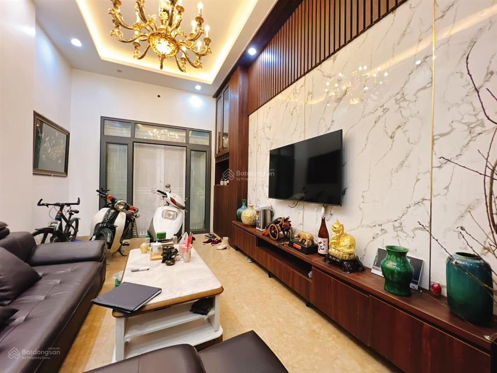 37m2 5.85 tỷ kiến hưng, gần ô tô đa sỹ hà đông, 5 tầng 5pn, ngõ 3m. nhà dân xây