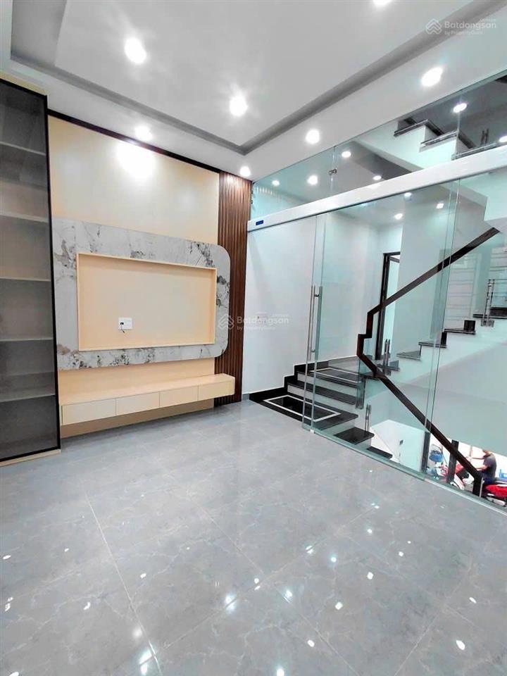 4.2 tỷ ô tô lùi cửa 40m tả thanh oai thanh trì gần cầu tó đại thanh xa la  0975 892 ***