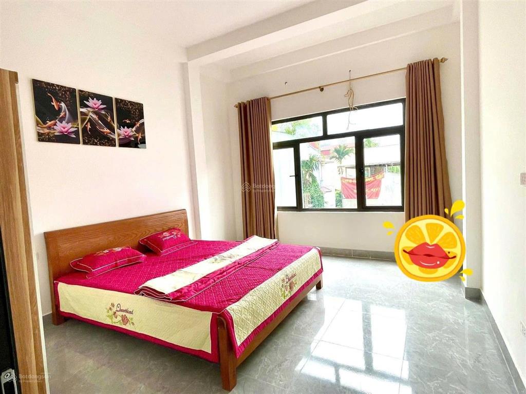 Bán nhà cạnh phố tại cầu tó, 5 tỷ, 36m², đẹp, nhiều tiện ích chỉ với