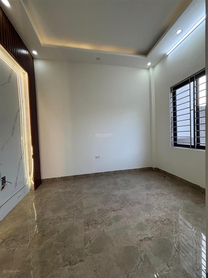 4,5 tỷ ô tô đỗ cửa tả thanh oai, thanh trì, vài bước chân ra phố 0975 892 ***