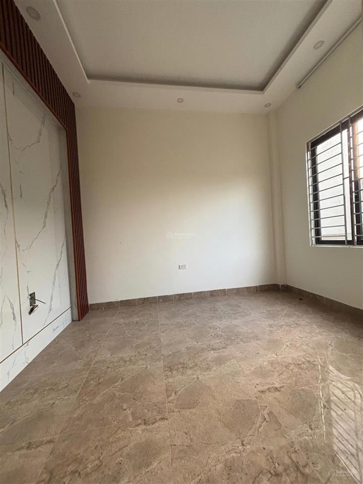 4,5 tỷ ô tô đỗ cửa tả thanh oai, thanh trì, vài bước chân ra phố 0975 892 ***