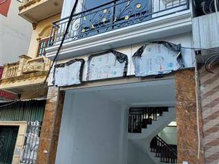 6 tỷ hữu lê ô tô đỗ cửa 38m2 hữu hoà nhà cực đẹp vài bước chân tới kim giang cầu tó 0975 892 ***