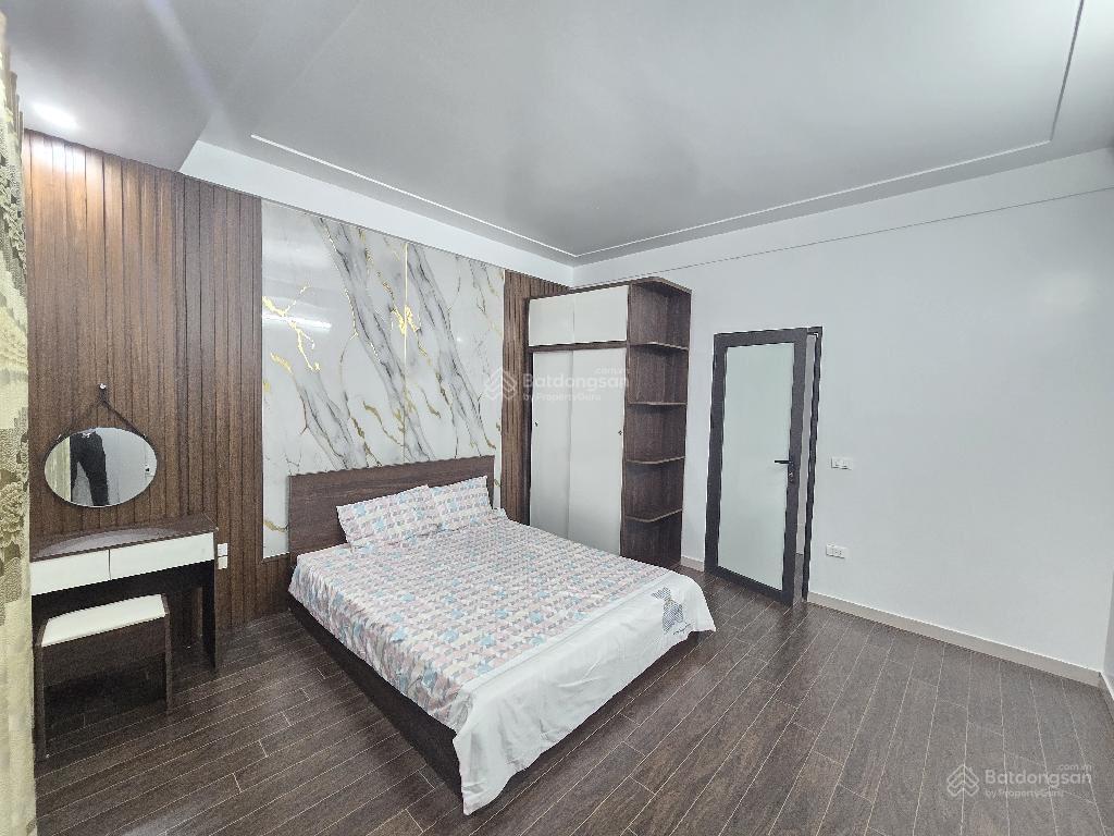 5 tỷ kiến hưng gần ô tô nhà đẹp 3 phòng ngủ 1 phòng thờ, thiết kế tiện nghi ở ngay