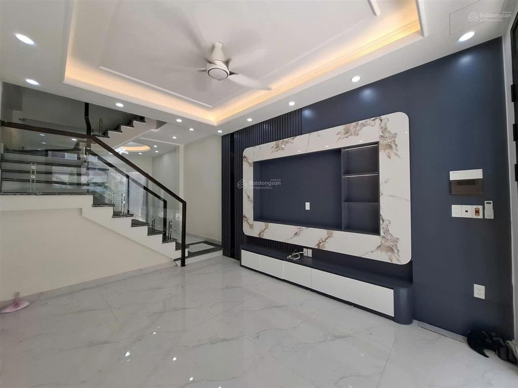 6 tỷ hữu lê  hữu hòa ô tô 5m nhà đẹp, dân xây, vị trí sáng giá ở ngay 0975 892 ***