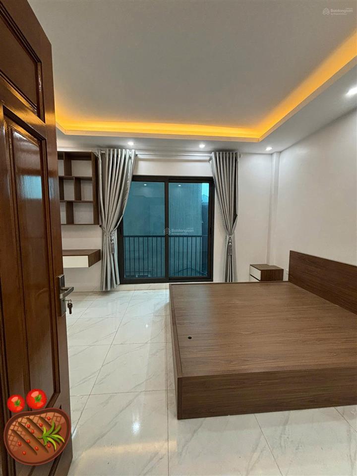 6.5 tỷ 36m bà triệu hà cầu chợ hà đông gần ô tô, ở luôn 0975 892 *** nhà dân xây chắc chắn,
