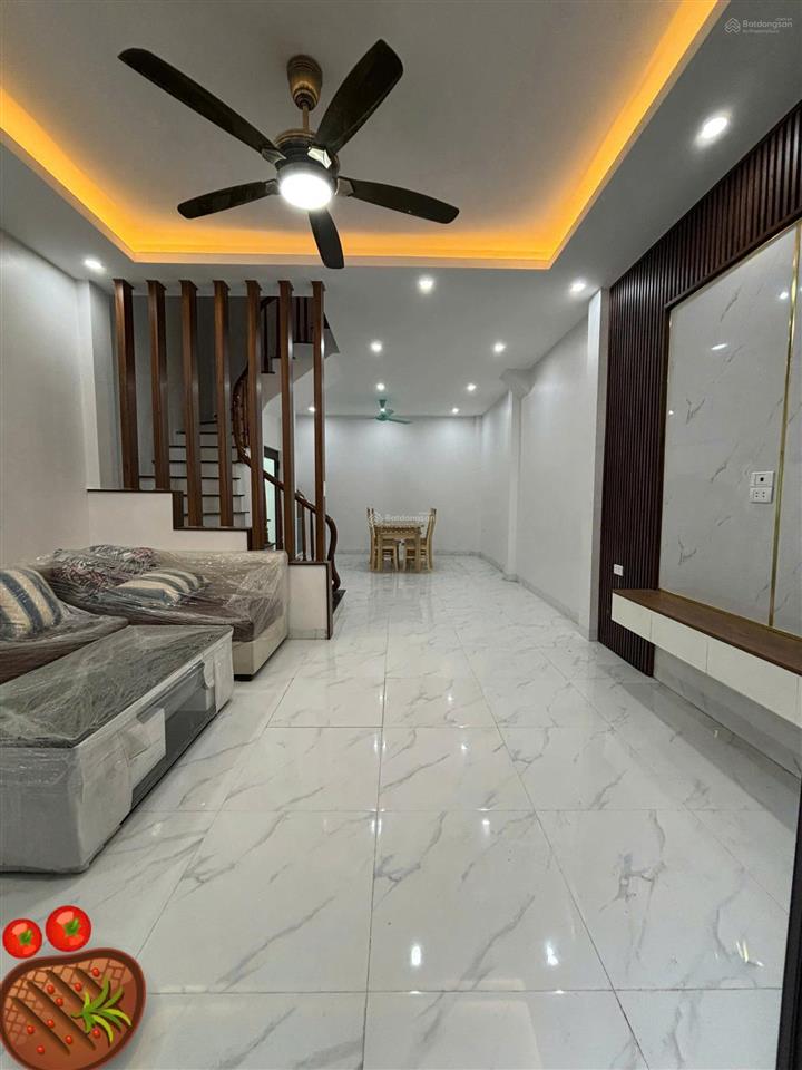 6.5 tỷ 36m bà triệu hà cầu chợ hà đông gần ô tô, ở luôn 0975 892 *** nhà dân xây chắc chắn,