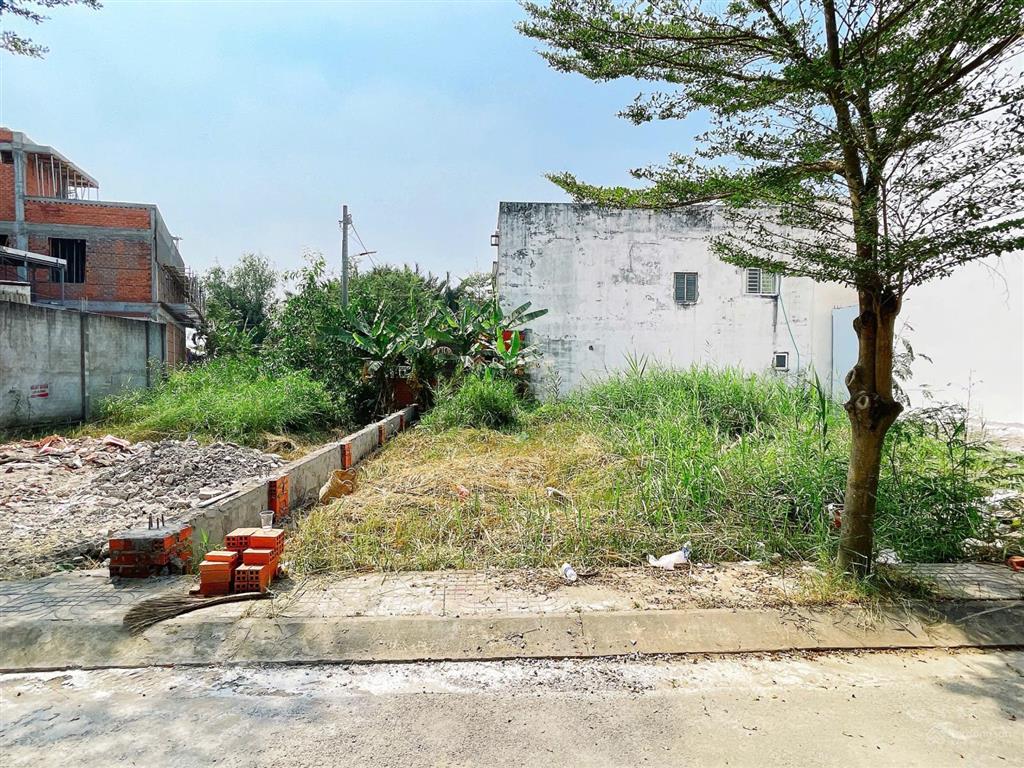 Bán 80m2 đất đường nguyễn bình, sổ hồng riêng, dân cư hiện hữu, 3.85 tỷ