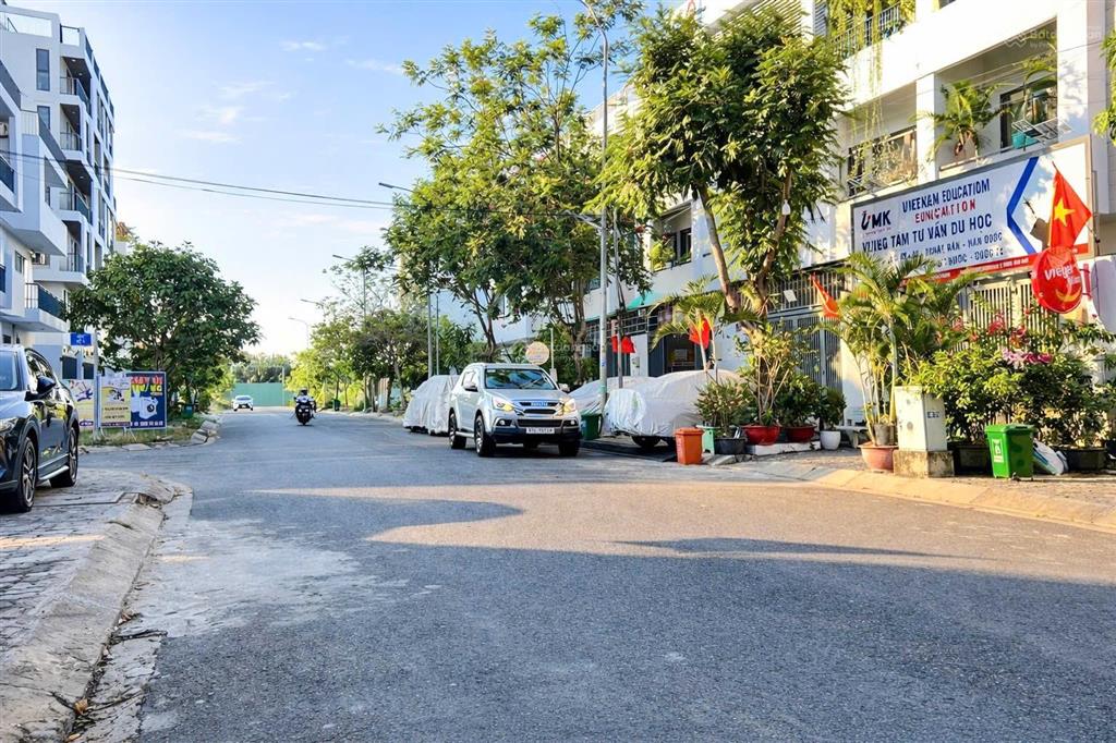 Bán đất 140m2  lê văn lương, phước kiển  chỉ 5 phút qua phú mỹ hưng, 64tr/m2