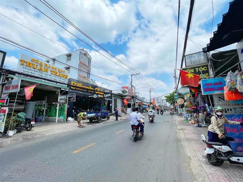 Chủ bán đất 91.2m2, sổ riêng, hẻm xe hơi, đường lê văn lương, chỉ 2 tỷ 950