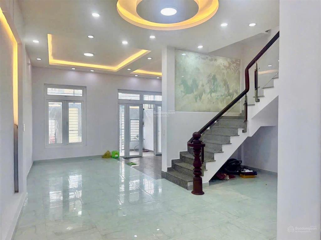 Bán nhà 1 trệt 1 lầu, gần 200m2, đường nguyễn bình, gần cầu cần giờ, giá 5.8 tỷ