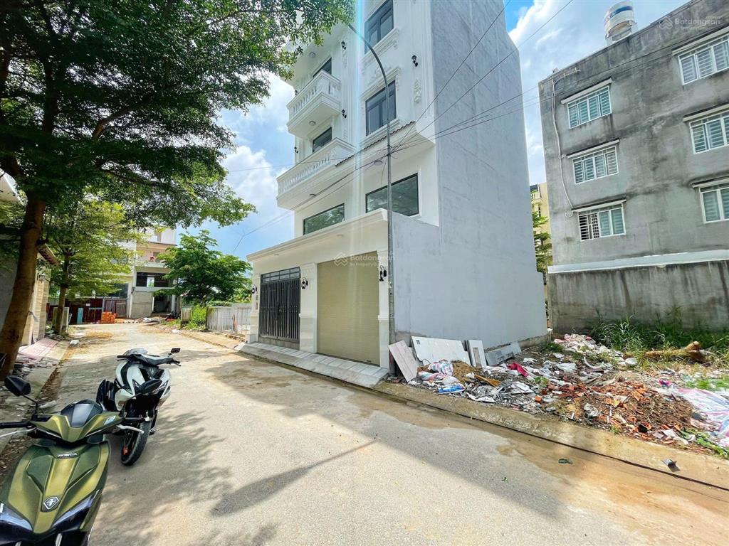 Bán đất 2 mặt tiền đường 10m và đường 7m, lê văn lương, 121m2, giá chỉ 4.7 tỷ