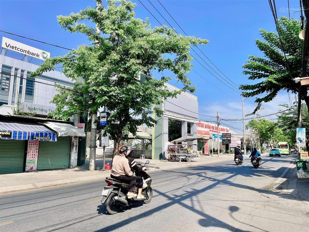 Đi nước ngoài, nên bán đất hẻm 274 nguyễn văn tạo, 6x20m, sổ hồng riêng, giá 4.6 tỷ