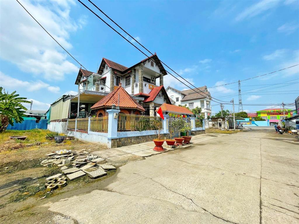 Bán đất 198m2, đường nguyễn bình, gần 3 trường đại học, đường 12m, giá 6.5 tỷ
