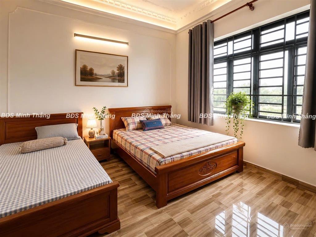 Bán nhà ngộp 3 tầng, 128.8m2, đường nguyễn bình, gần 3 trường đại học, giá chỉ 6 tỷ