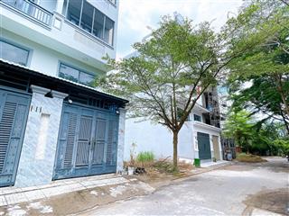 Bán đất đẹp 2 mặt tiền trước sau, 121m2, đường 10m lê văn lương, giá 4.6 tỷ