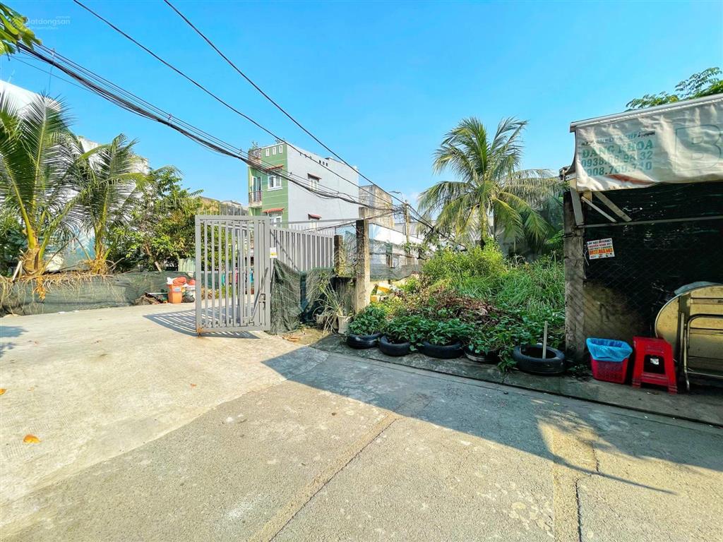 Bán lô đất đẹp 100m2, góc 2 mặt tiền, lê văn lương, thích hợp xây trọ, 4,25 tỷ