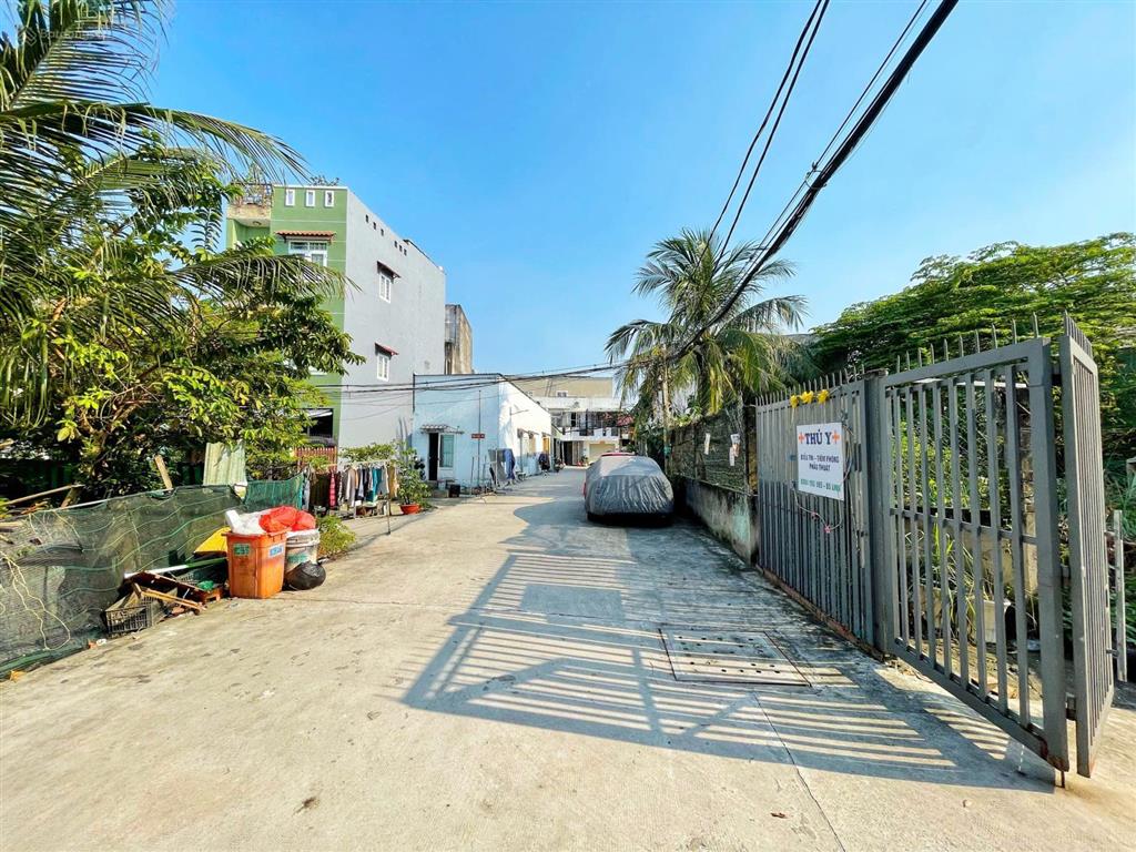 Bán lô đất đẹp 100m2, góc 2 mặt tiền, lê văn lương, thích hợp xây trọ, 4,25 tỷ