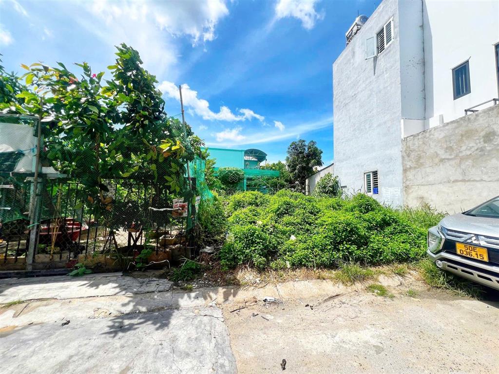Bán đất 133m2, đường nguyễn bình, gần ub xã nhà bè, giá 4.7 tỷ, hẻm xe hơi