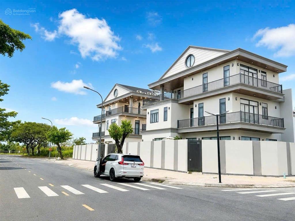 Bán đất nền khu bca phạm hữu lầu, 9x17m, sổ riêng, giá chỉ 14.3 tỷ