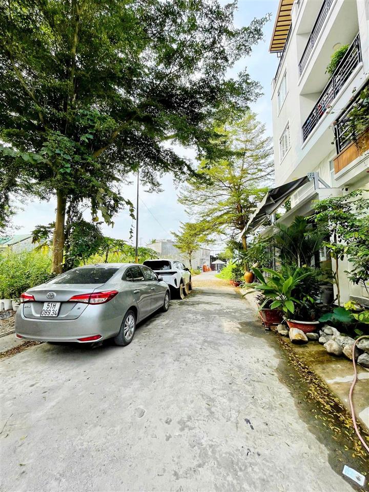 Chủ gấp bán 96m2 đất, gần mt lê văn lương, chỉ 3,6 tỷ, sổ riêng, xây được 5 tầng