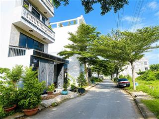 Khó khăn nên bán đất 80m2, sổ riêng, cách lê văn lương chỉ 50m, giá kẹt 3,2 tỷ