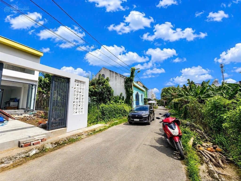 Định cư nước ngoài bán đất 110m2, lê văn lương, xây nhà 4 tầng, chỉ 3.9 tỷ