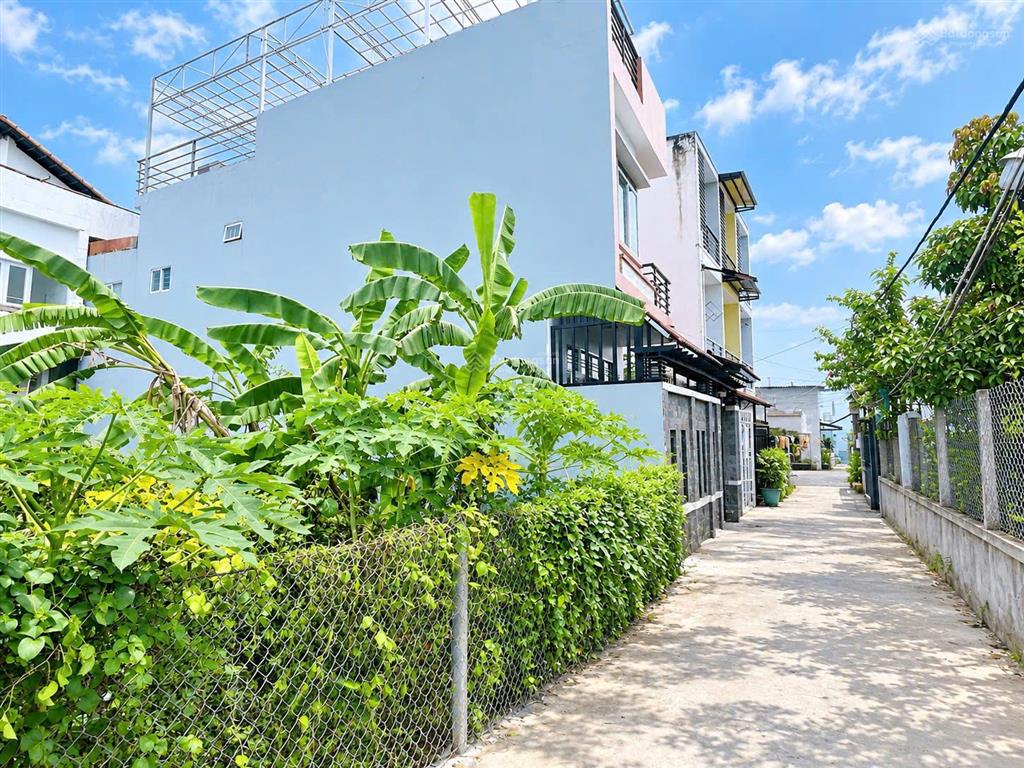 Chủ bán đất 123m2, gần ngã tư nguyễn bình và lê văn lương, sổ riêng, 3.3 tỷ