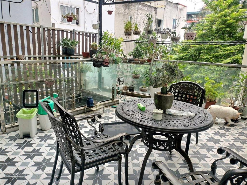 Nhà đẹp nguyễn văn cừ 101m2 6t thang máy ô tô vào nhà mt hơn 5m nhỉnh 31.x tỷ (tlchủ cần bán gấp)