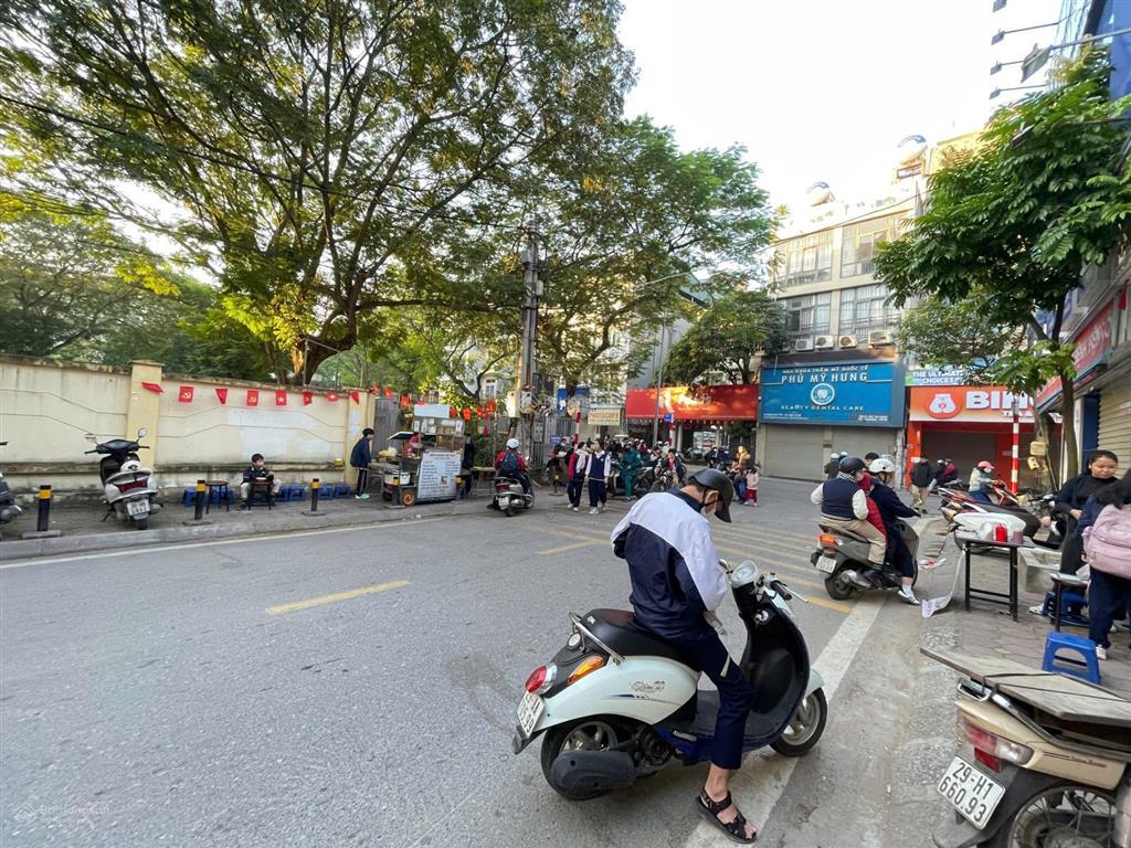 Nhà đẹp nguyễn văn cừ 101m2 6t thang máy ô tô vào nhà mt hơn 5m nhỉnh 31.x tỷ (tlchủ cần bán gấp)