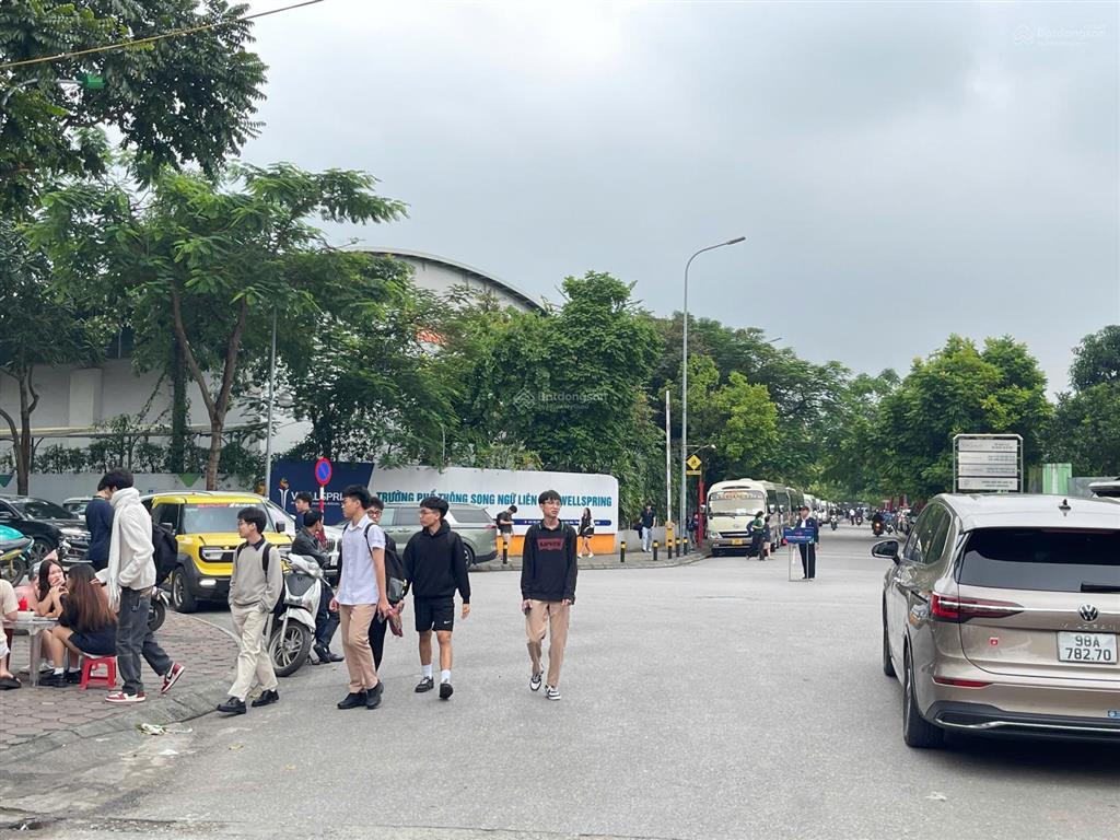Nhà đẹp nguyễn văn cừ 101m2 6t thang máy ô tô vào nhà mt hơn 5m nhỉnh 31.x tỷ (tlchủ cần bán gấp)