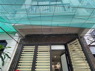 Bán nhà phố nguyễn văn cừ | 61m² | 4 tầng, mt 4m | giá hơn 11 tỷ (tl)