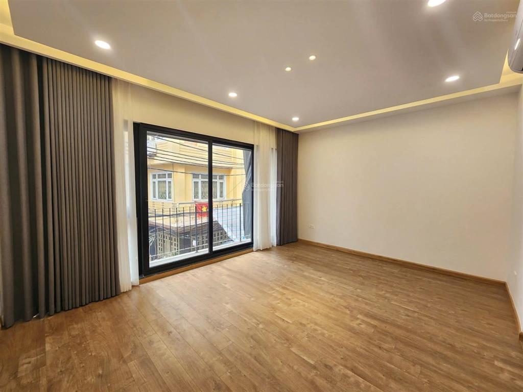 Nhà phố võng thị  gara ôtô  mặt tiền 5.3m  diện tích 52m2x 6 tầng thang máy  sổ a4  mới ở luôn