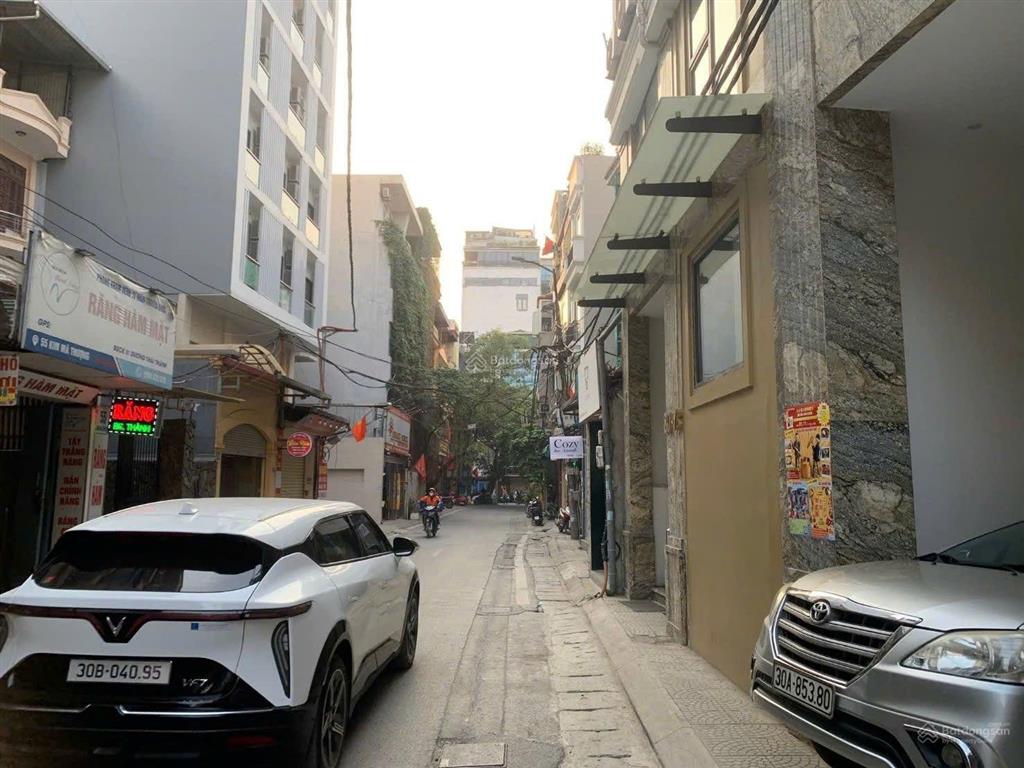 Tòa nhà mặt phố kim mã thượng  lô góc ô tô  6 tầng 1 hầm thang máy  diện tích 100m2  giá 44 tỷ