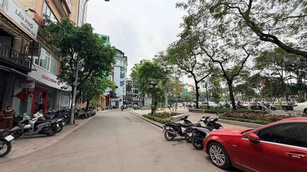 Mảnh đất mặt phố nguyễn văn trỗi  2 mặt ô tô tránh  dt 57m²  mt 4m  giá đầu tư 23,8 tỷ