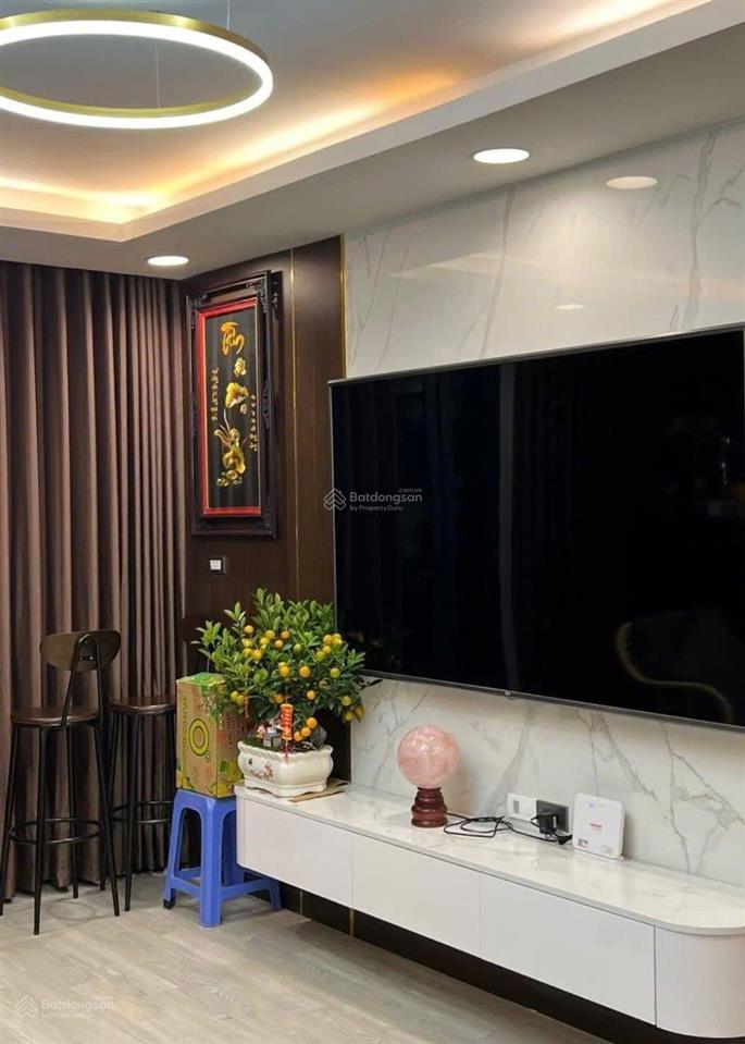 Căn hộ chung cư one 18 298 ngọc lâm  87m2  2 ngủ  2 wc  2 logia  slot ô tô  mới ở luôn