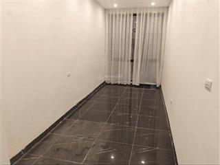 Nhà phố cửa bắc  ba đình  giá 5m5 tỷ mới  2 thoáng trước sau dt 25m2 x 6tầng  cách mặt phố 50m