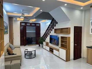 Em cần bán gấp nhà tại mỹ đình, diện tích 35m2, 5 tầng, giá nhỉnh 7 tỷ có thương lượng