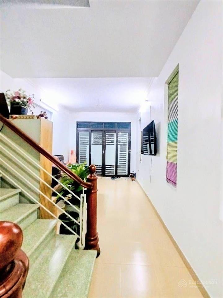 Siêu hot! bán gấp nhà trung tâm phú đô, từ liêm. 50m2, 4 ngủ, 10 tỷ, ô tô ngủ trong nhà