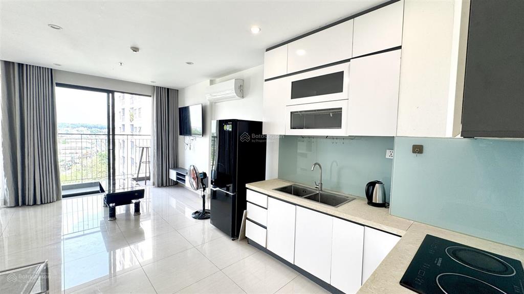 Cho thuê căn góc 2pn+ full nt nhà đẹp, sẵn pass xem nhà 24/7 ở ngay, giá tốt nhất vin q9 tháng 2/26