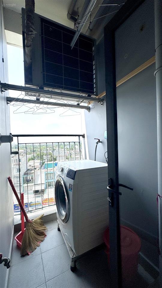 Cho thuê căn góc 2pn + full nt nhà đẹp, sẵn pass xem nhà 24/7 ở ngay giá tốt vin q9 tháng 2/26