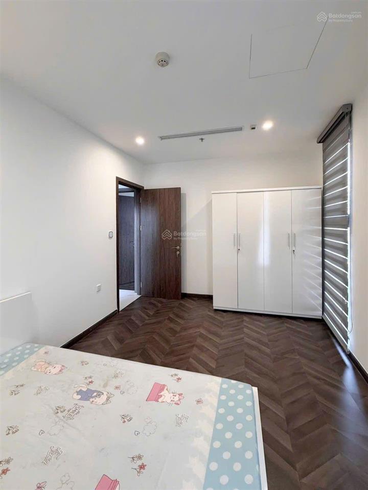 Cho thuê căn hộ 2pn 2wc căn góc khu beverly 80m2 nội thất cơ bản, nhà mới tinh có gym full tiện ích