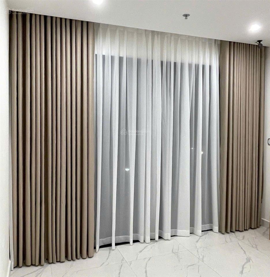 Cho thuê căn hộ 2pn 2wc căn góc khu beverly 80m2 nội thất cơ bản, nhà mới tinh có gym full tiện ích
