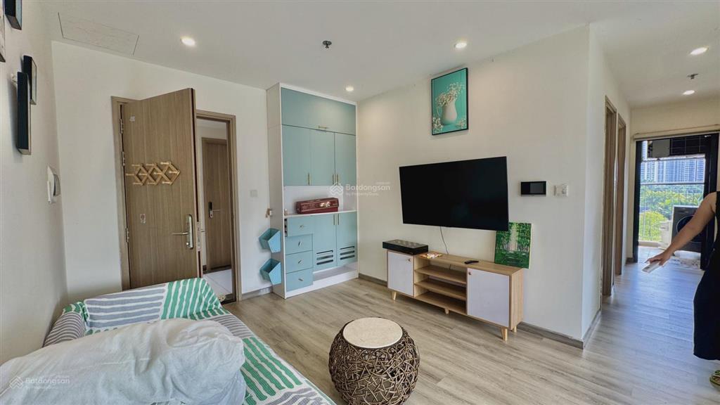 Cho thuê căn 3pn + 93m2 căn góc diện tích lớn, full nội thất, khu origami, có thể ở ngay, nhà đẹp