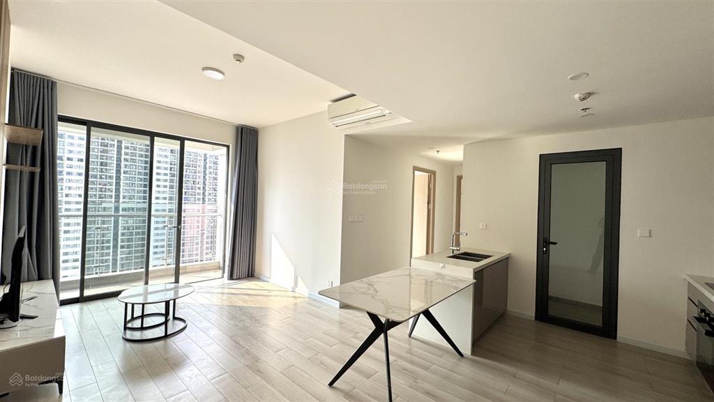 Cho thuê căn 2pn2wc căn góc full nt masteri centre point, có phòng gym free gần vincom nhà mới 100%