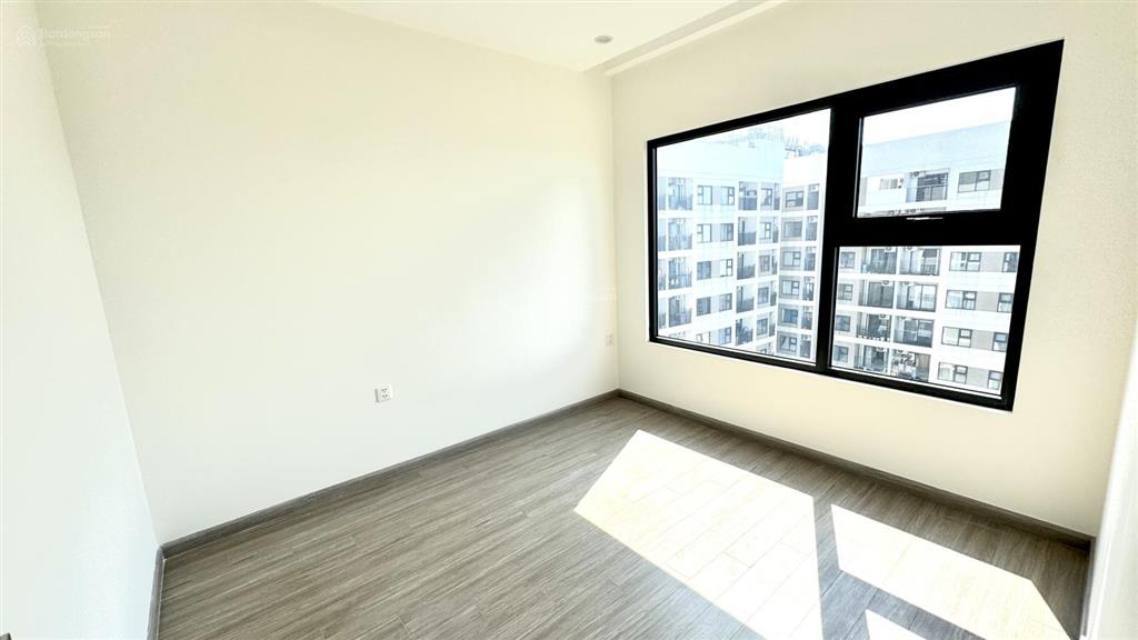 Cho thuê căn góc 2pn + view vườn nhật, nhà mới 100%, sẵn ở ngay, xem nhà 24/7