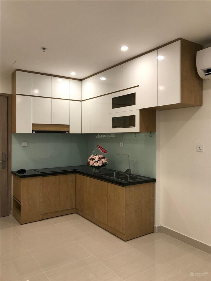 Cho thuê căn góc 2pn+ nội thất cơ bản thoáng mát, phòng khách rộng, view đẹp, nhà sẵn ở ngay